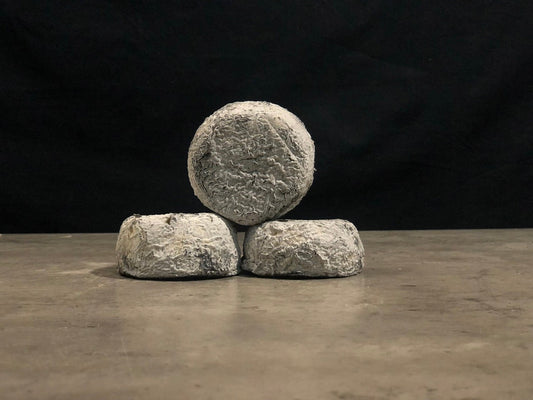 Fromage de chèvre fermier Rond d'Aubigné "CENDRÉE"